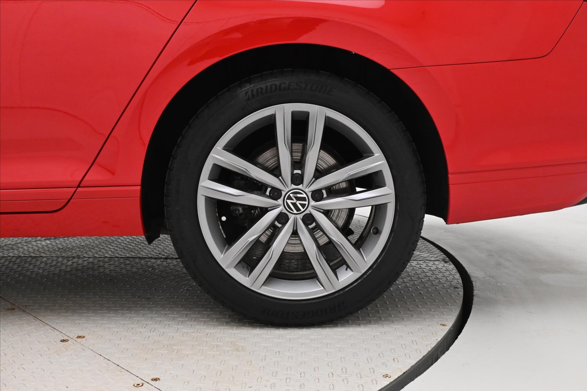 Volkswagen Passat Kombi 2,0 l 110 kw