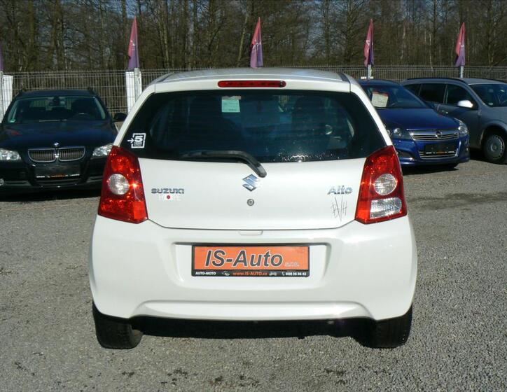 Suzuki Alto 6