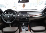 BMW X5 Kombi 3,0 l 225 kw