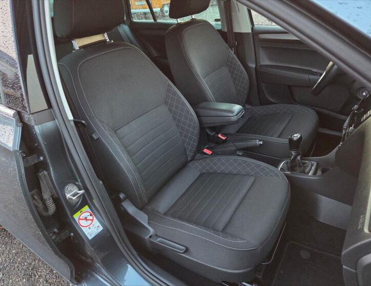 Škoda Rapid Hatchback 999,0 81 kw