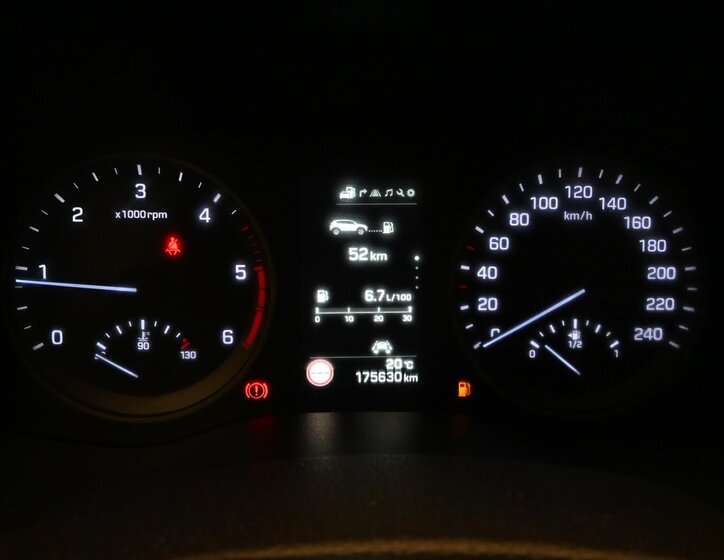 Hyundai Tucson SUV 2,0 l 100 kw