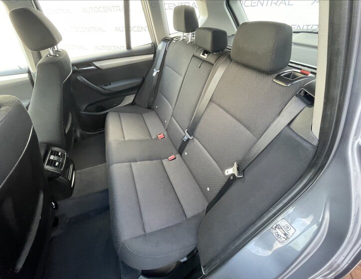 BMW X3 SUV 2,0 l 135 kw