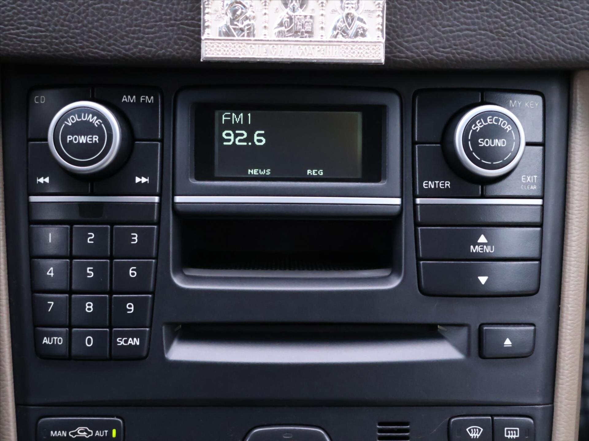 Volvo XC90 SUV 2,4 l 136 kw