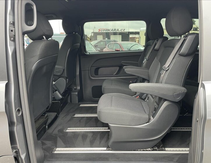 Mercedes-Benz Třídy V MPV 2,0 l 174 kw