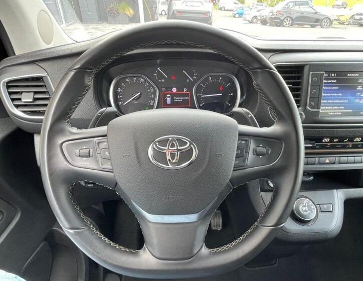 Toyota ProAce Verso 26