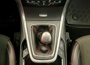 Ford S-MAX MPV 2,0 l 110 kw