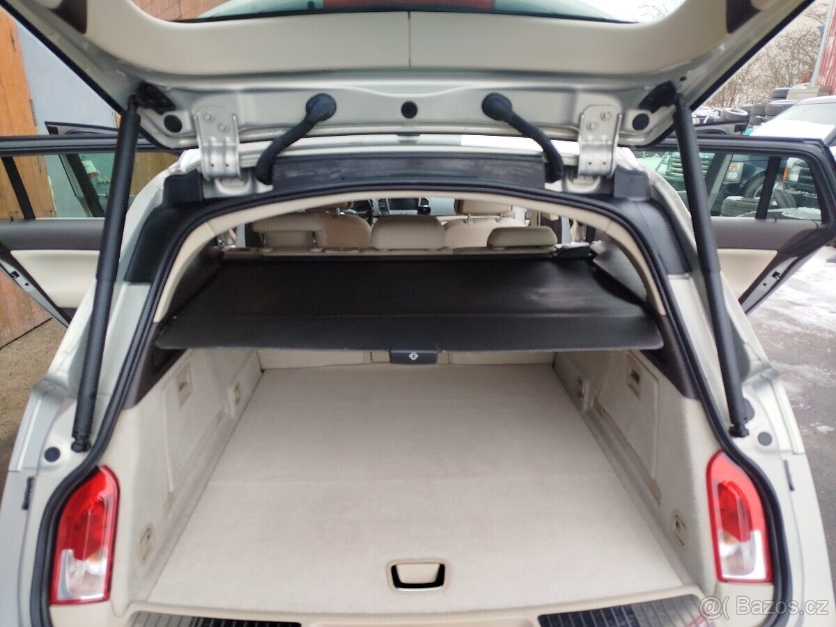 Opel Insignia Kombi 0,0 96 kw