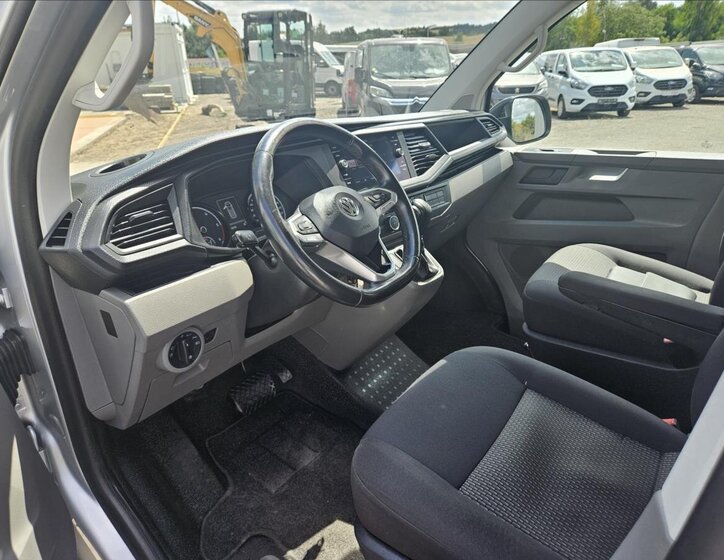 Volkswagen Transporter 6