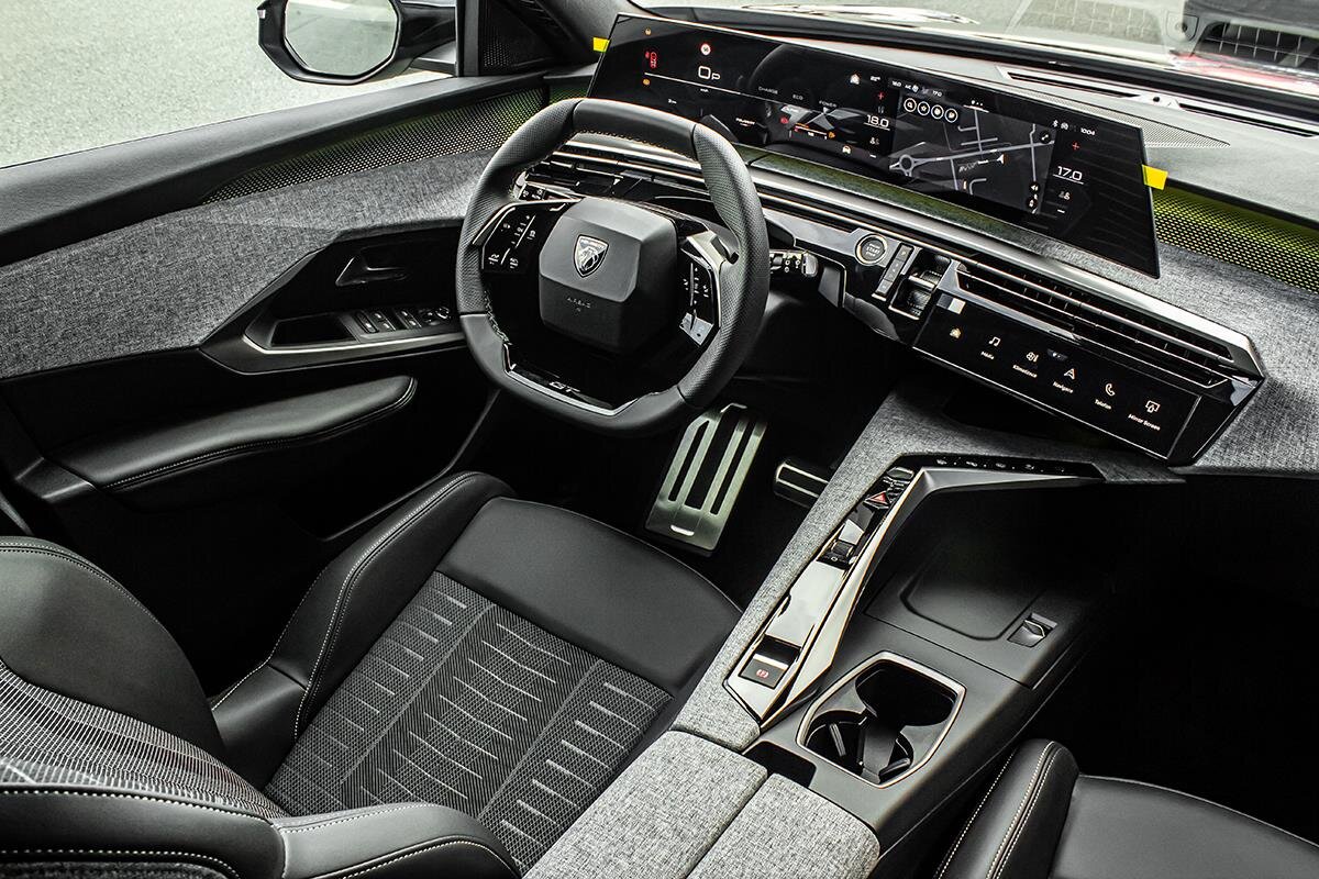 Peugeot 5008 SUV / Terénní 1,2 l 107 kw