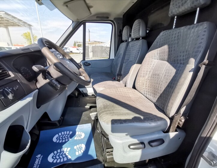 Ford Transit 5