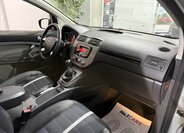 Ford Kuga SUV / Terénní 2,0 l 100 kw