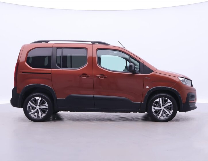 Peugeot Rifter MPV 1,5 l 96 kw