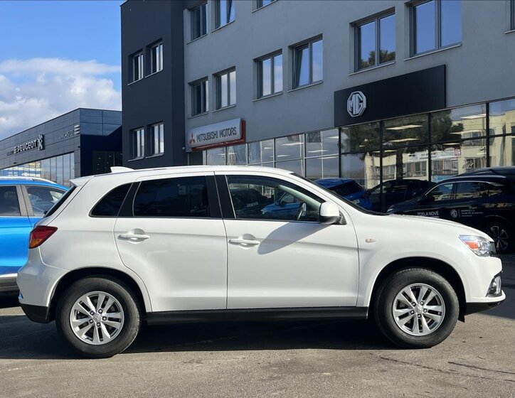 Mitsubishi ASX SUV / Terénní 1,6 l 86 kw