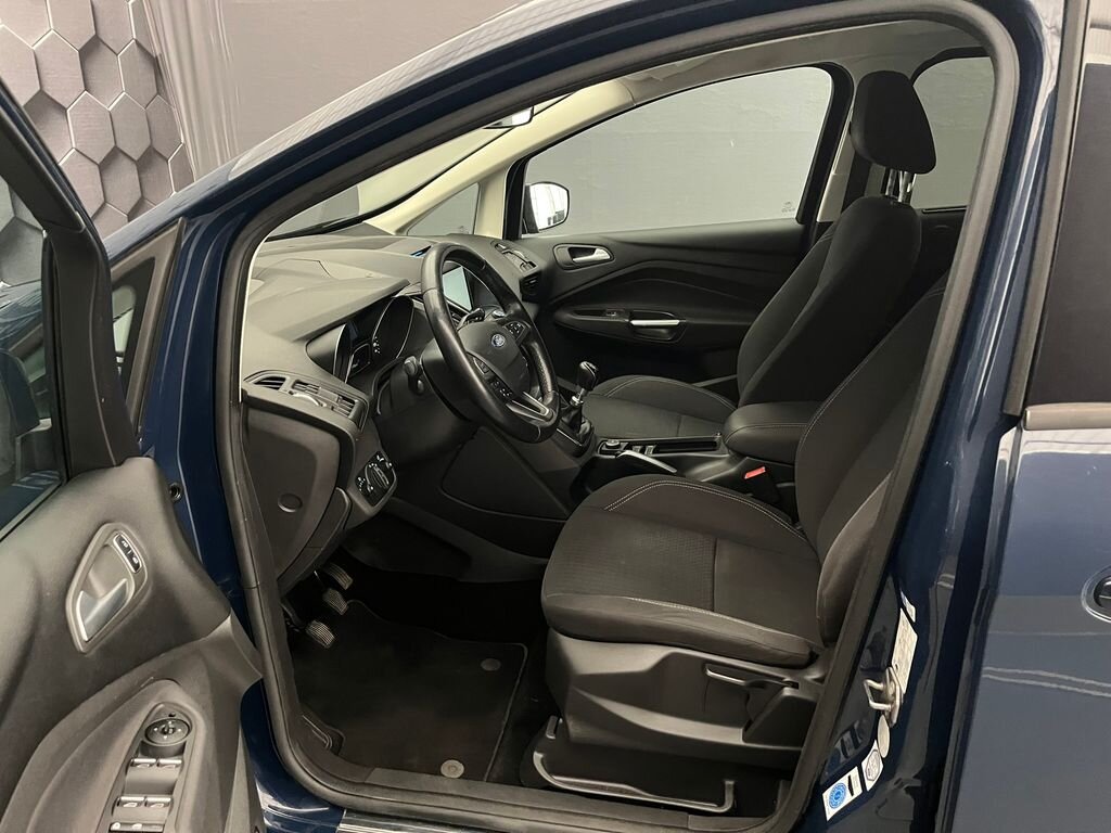 Ford Grand C-MAX MPV 2,0 l 110 kw