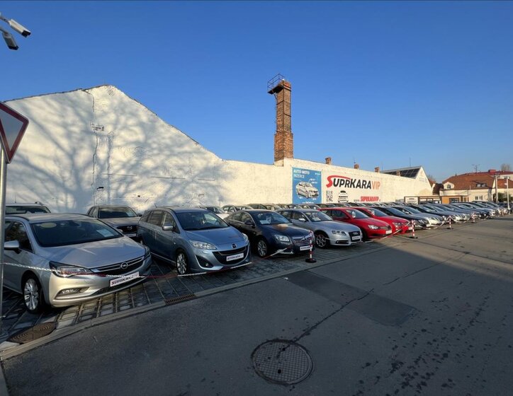 Volkswagen Touran MPV 1,6 l 77 kw