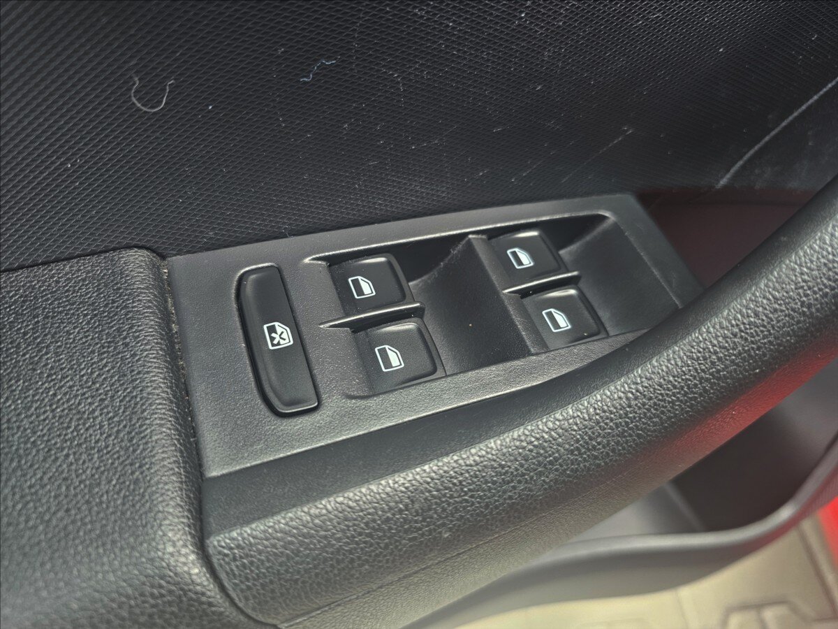 Škoda Rapid Hatchback 1,2 l 77 kw