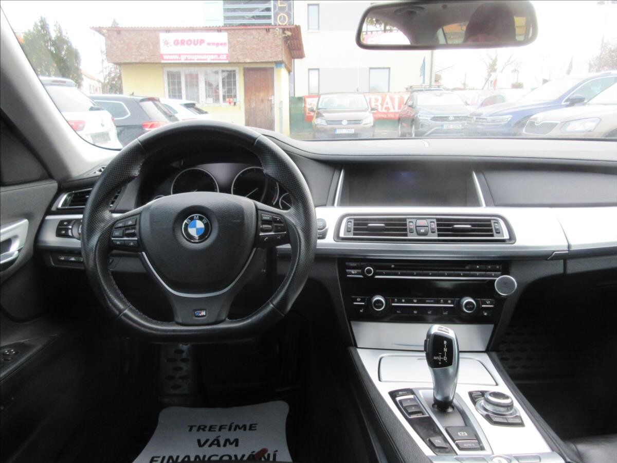 BMW Řada 7