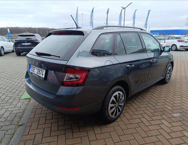 Škoda Fabia Kombi 999,0 70 kw
