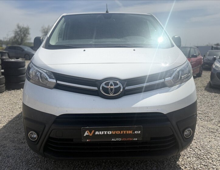 Toyota ProAce Skříň 2,0 l 110 kw
