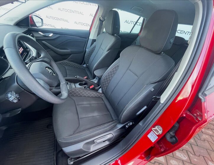 Škoda Scala Hatchback 1,5 l 110 kw