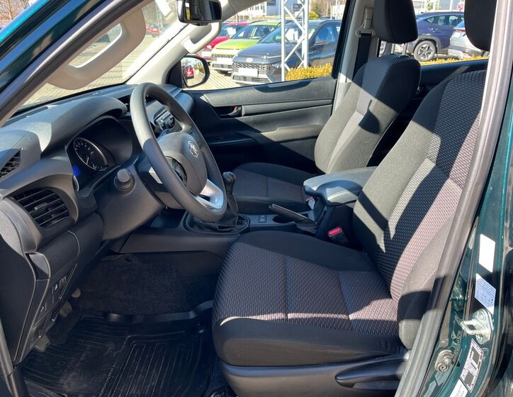 Toyota Hilux Pick-up 2,4 l 110 kw