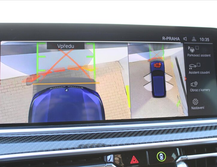 BMW X5 SUV / Terénní 4,4 l 390 kw