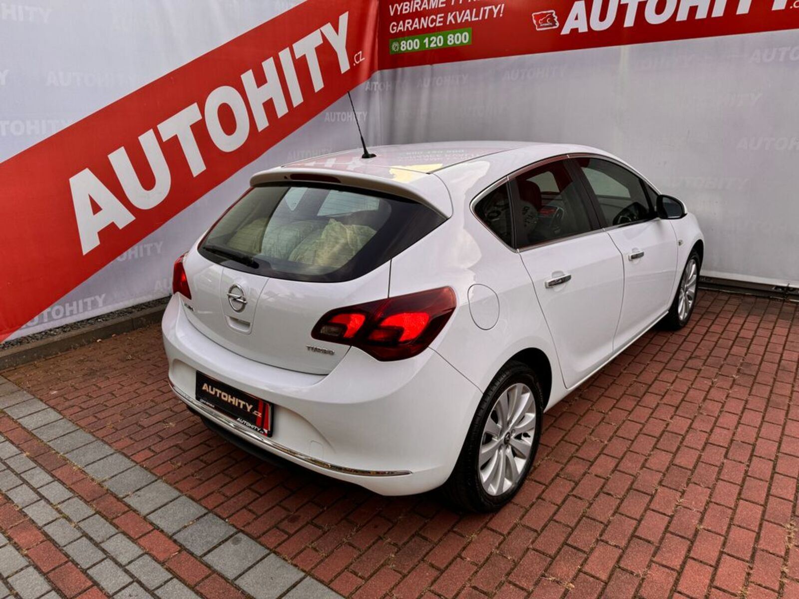 Opel Astra 6