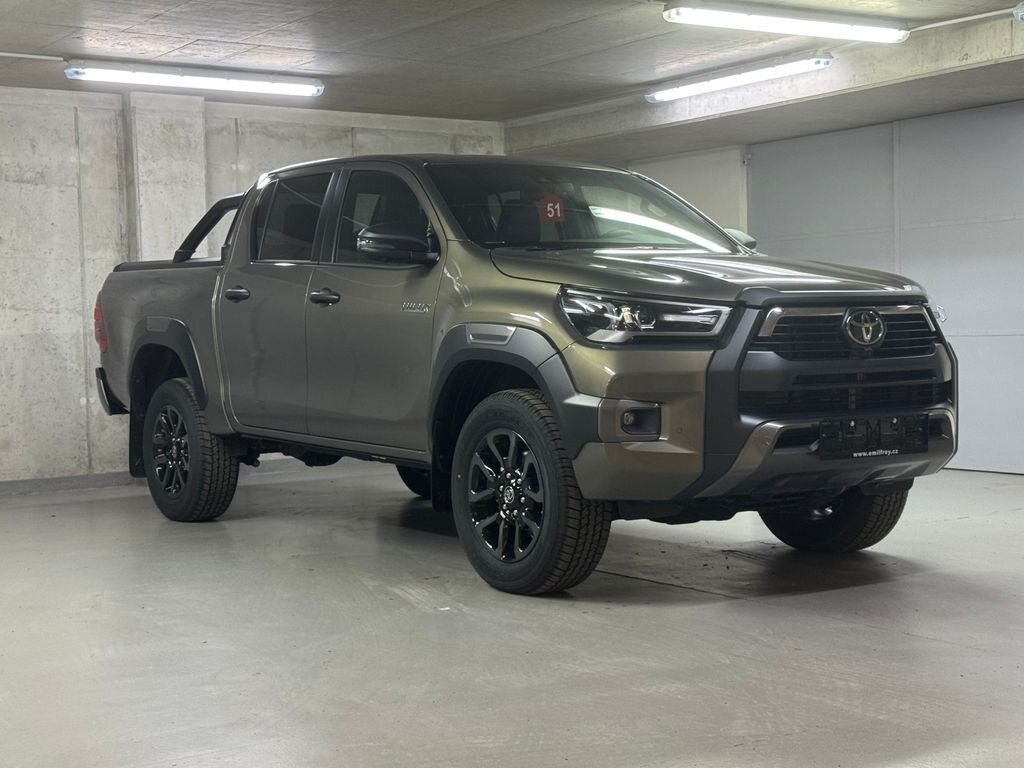 Toyota Hilux Pick-up 2,8 l 150 kw