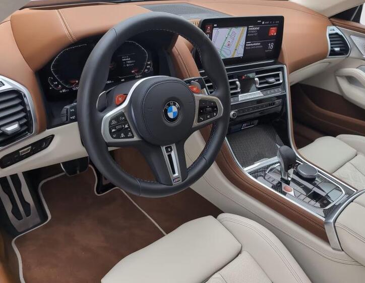 BMW M8 5