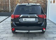 Mitsubishi Outlander SUV / Terénní 2,3 l 110 kw