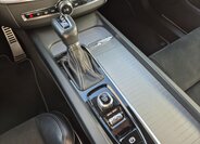 Volvo XC60 SUV / Terénní 2,0 l 140 kw