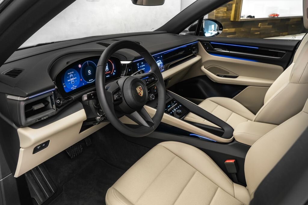 Porsche Macan SUV / Terénní 0,0 285 kw