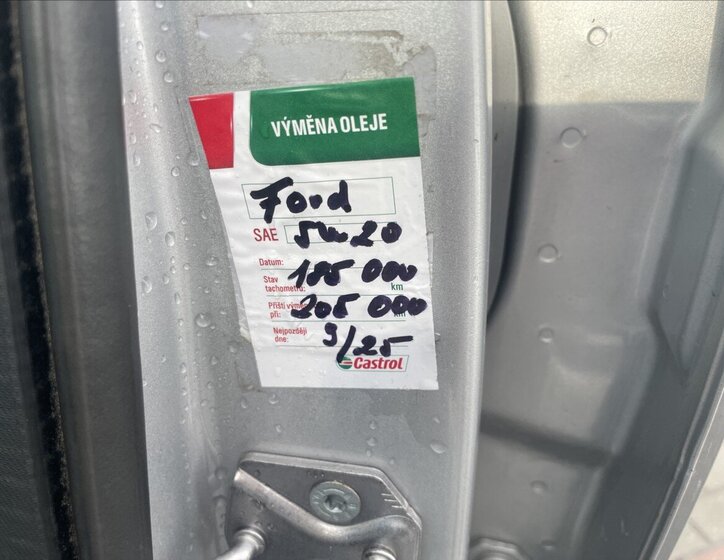 Ford Kuga SUV 1,5 l 110 kw