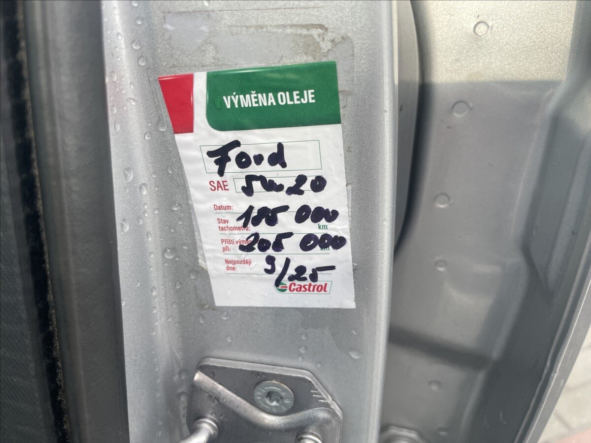 Ford Kuga SUV 1,5 l 110 kw