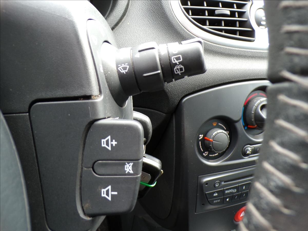 Renault Clio Kombi 1,1 l 74 kw