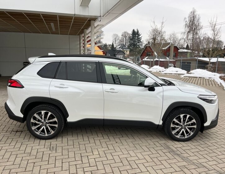 Toyota Corolla Cross SUV 2,0 l 112 kw