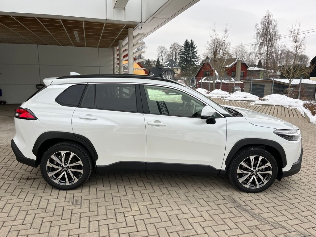 Toyota Corolla Cross SUV 2,0 l 112 kw