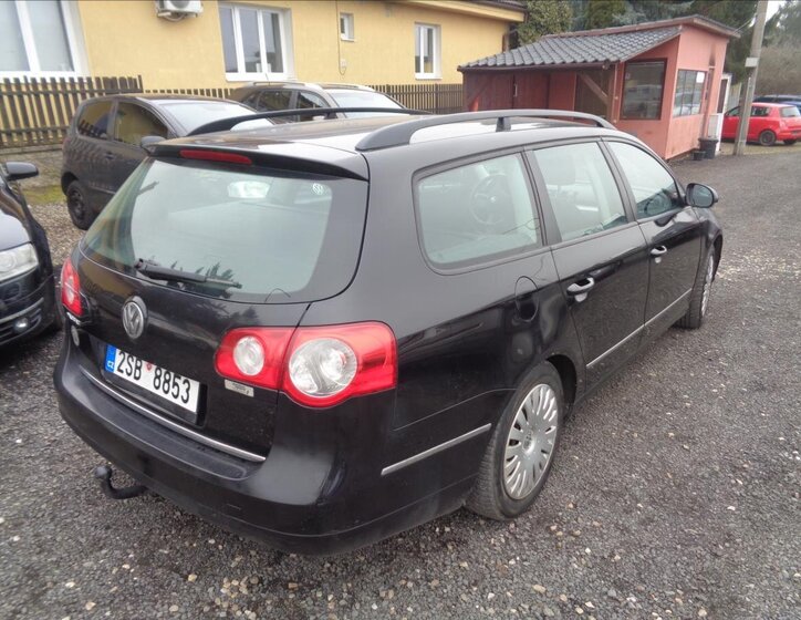 Volkswagen Passat Kombi 2,0 l 103 kw