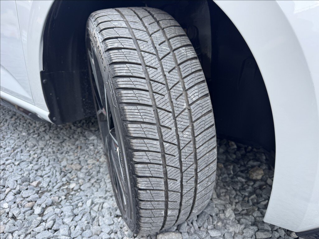 Škoda Scala Hatchback 1,5 l 110 kw