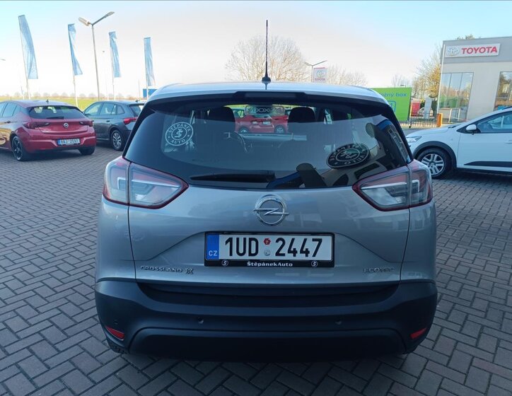 Opel Crossland X SUV / Terénní 1,2 l 81 kw