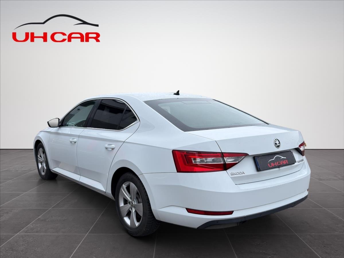 Škoda Superb Sedan 2,0 l 110 kw