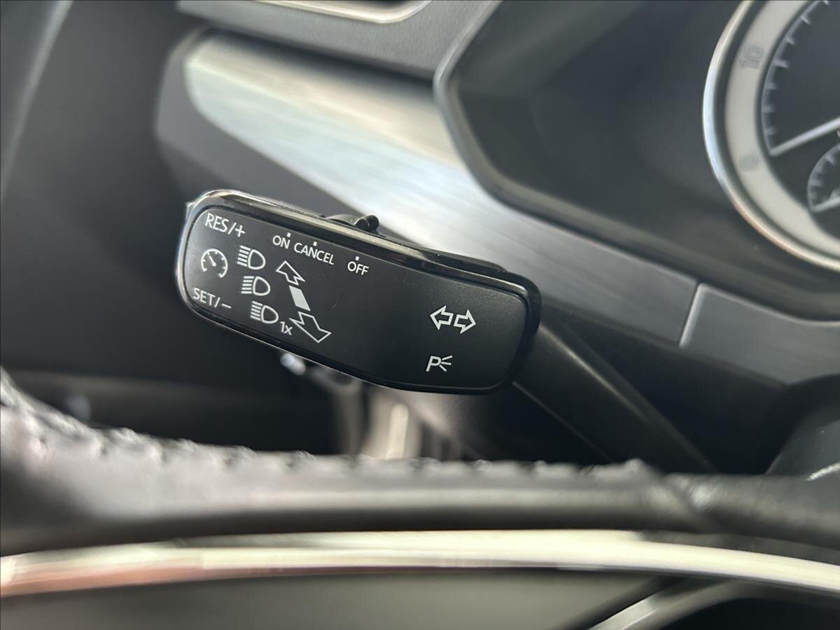 Škoda Superb Sedan / Limuzína 2,0 l 110 kw