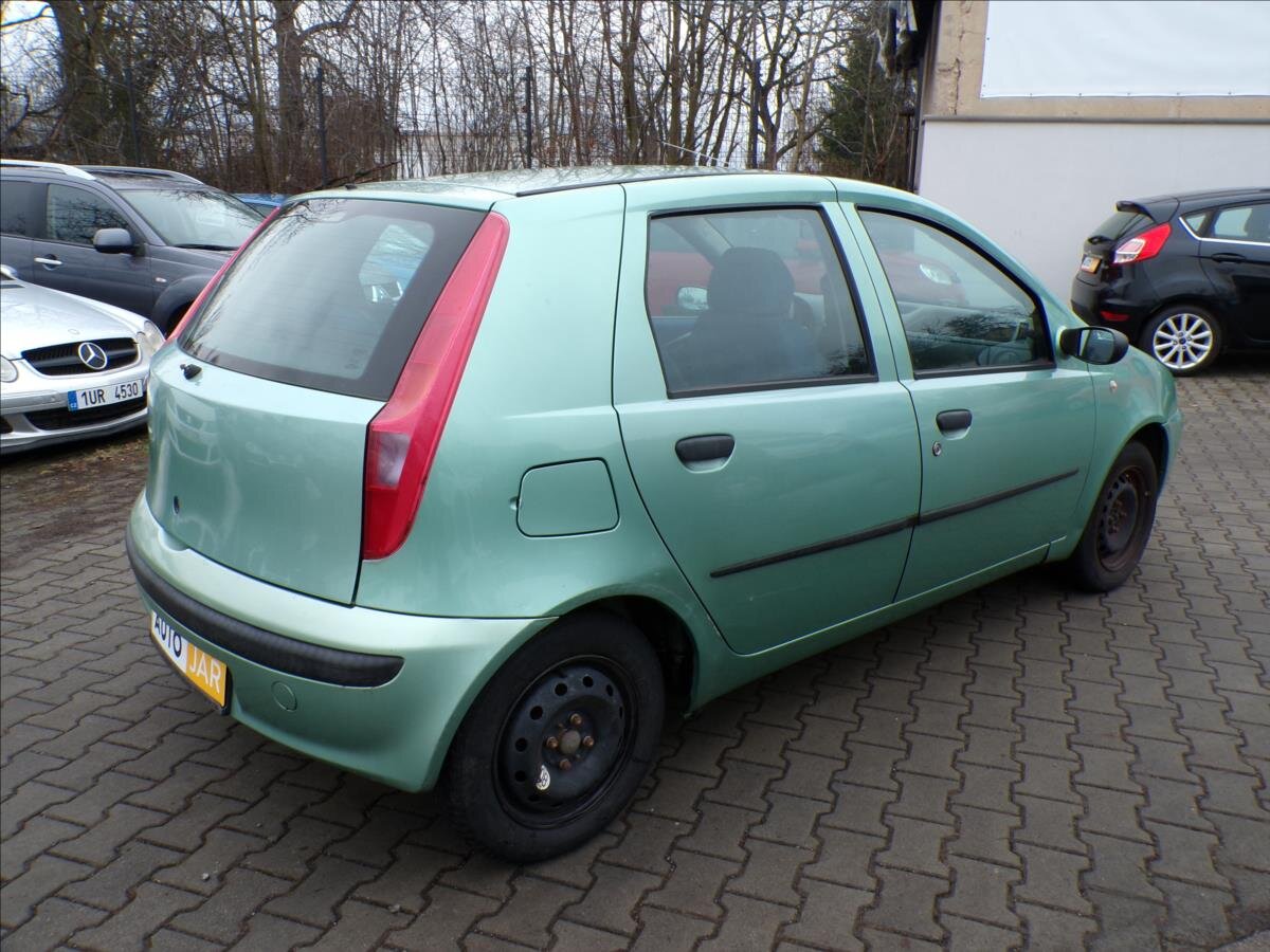Fiat Punto Hatchback 1,2 l 44 kw
