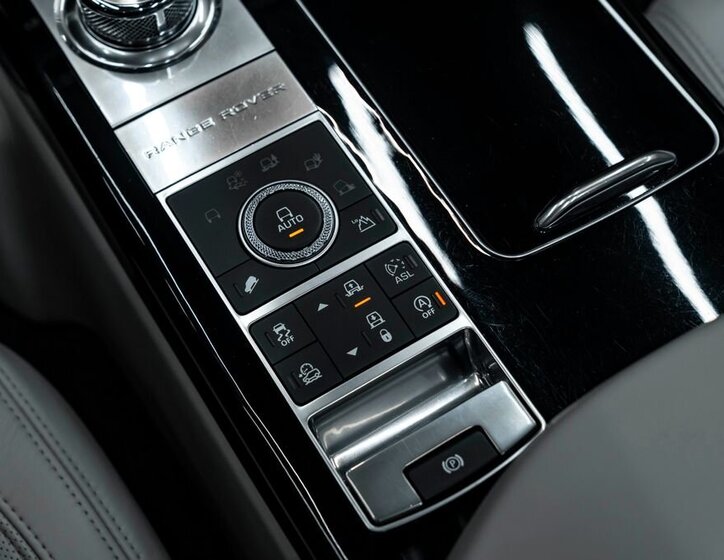 Land Rover Range Rover SUV / Terénní 5,0 l 405 kw