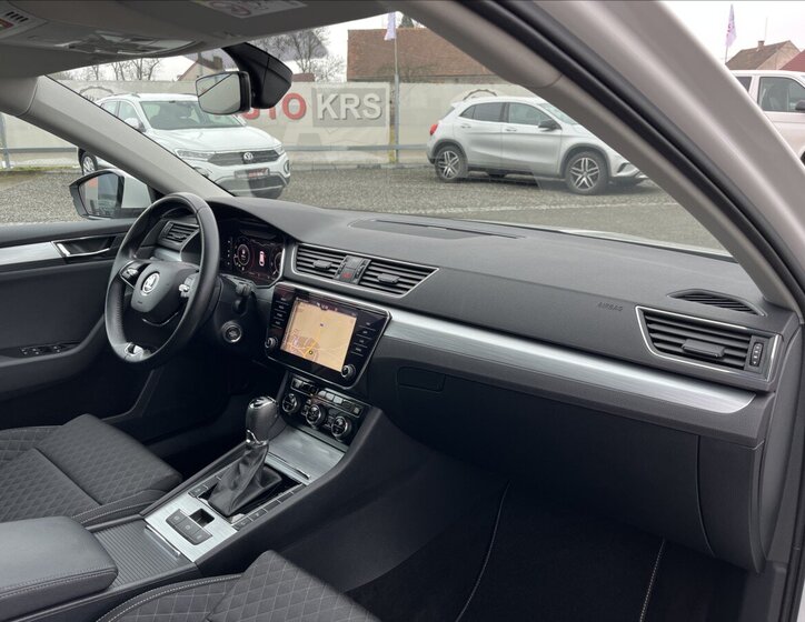 Škoda Superb Kombi 2,0 l 110 kw