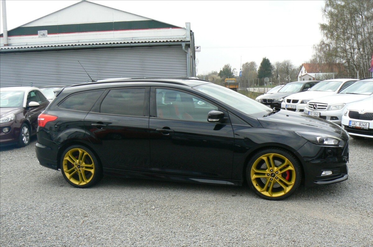 Ford Focus Kombi 2,0 l 184 kw