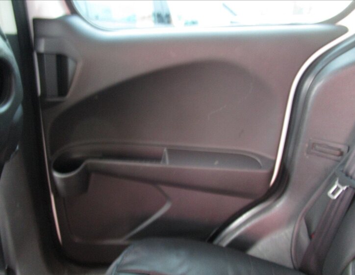 Ford Tourneo Courier 30