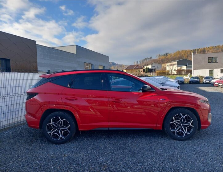 Hyundai Tucson SUV 1,6 l 110 kw