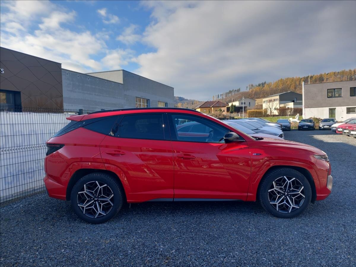 Hyundai Tucson SUV 1,6 l 110 kw