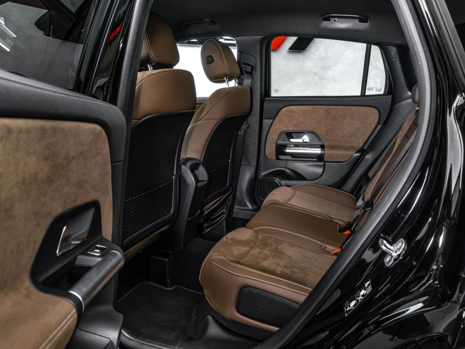 Mercedes-Benz GLA 13